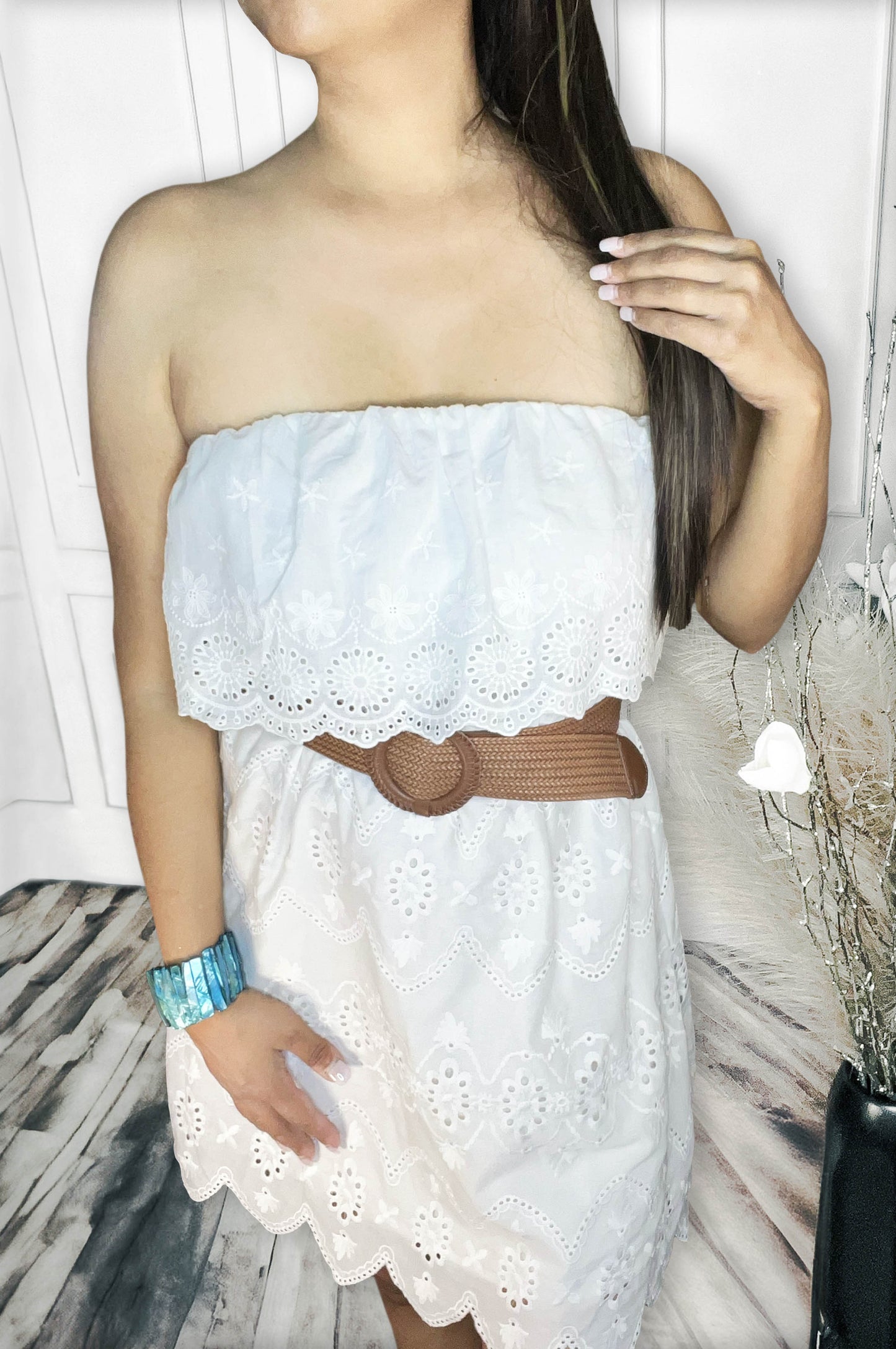 White Off-the-Shoulder Mini Lace Dress