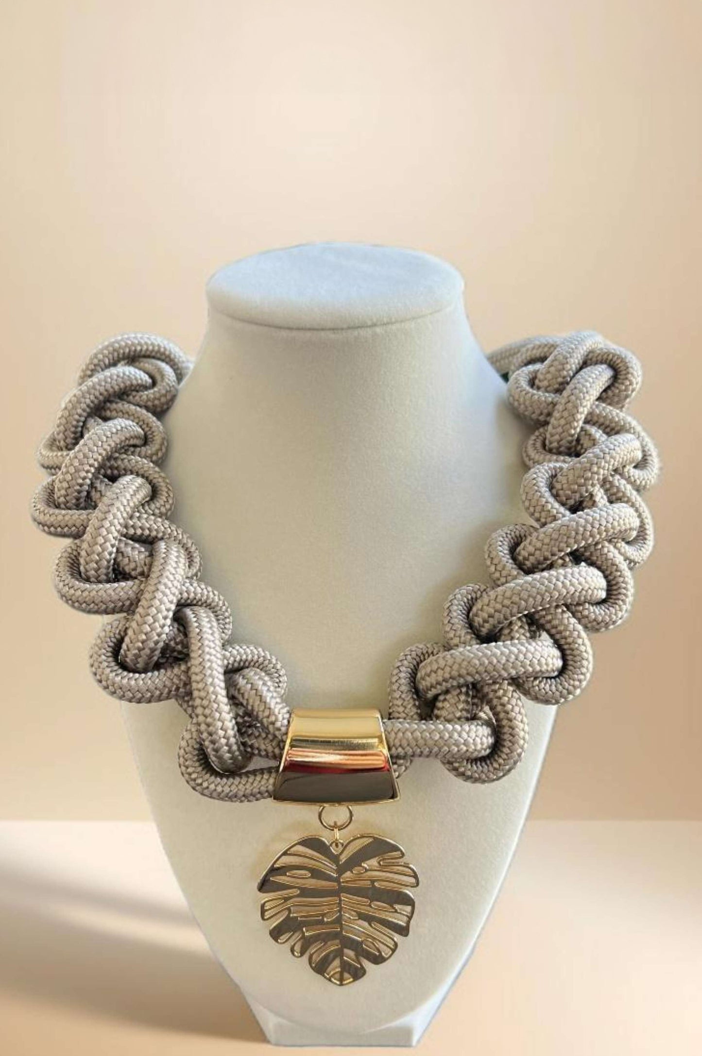Mbopi Macrame Rope Necklace