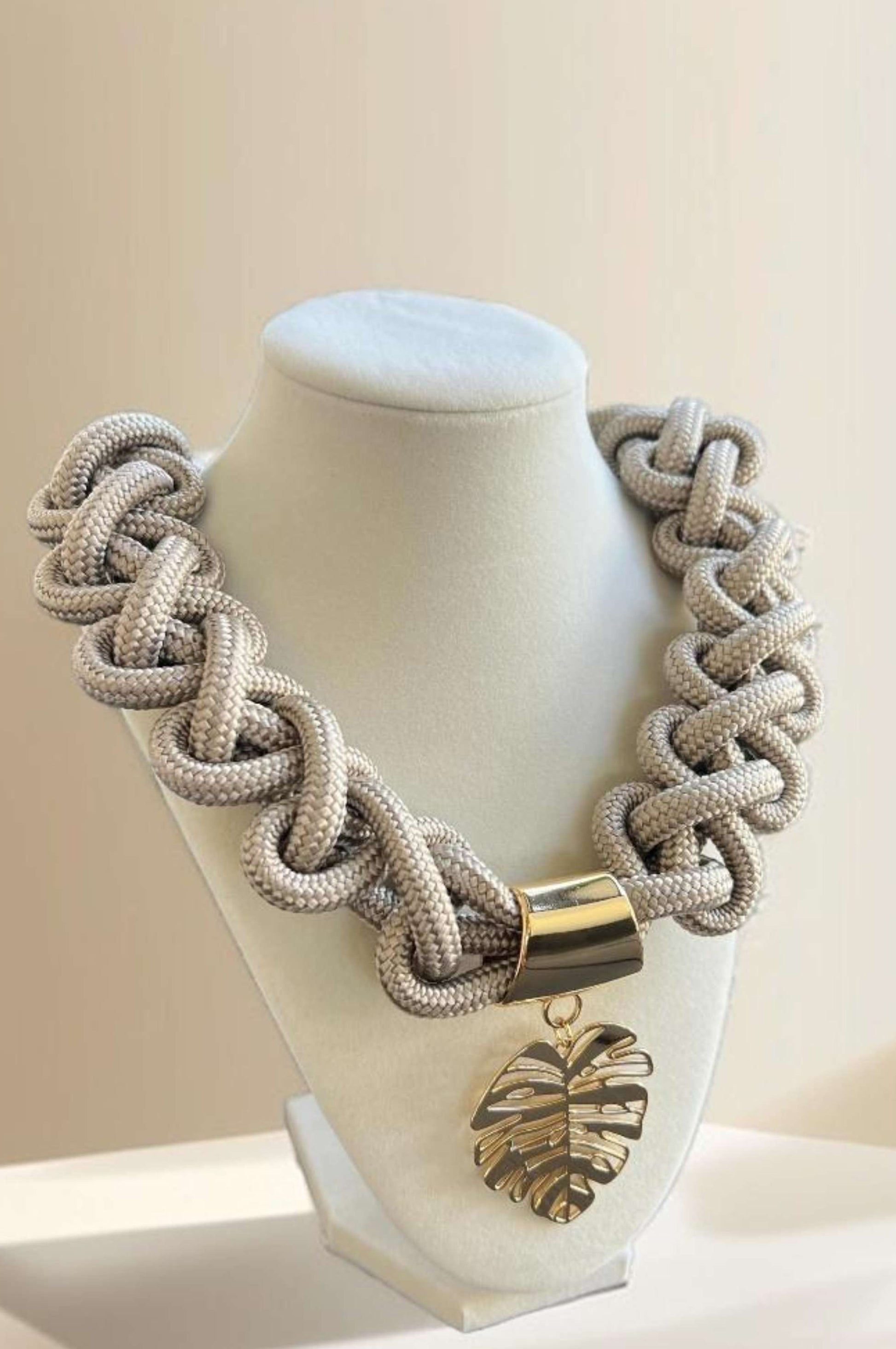 Mbopi Macrame Rope Necklace