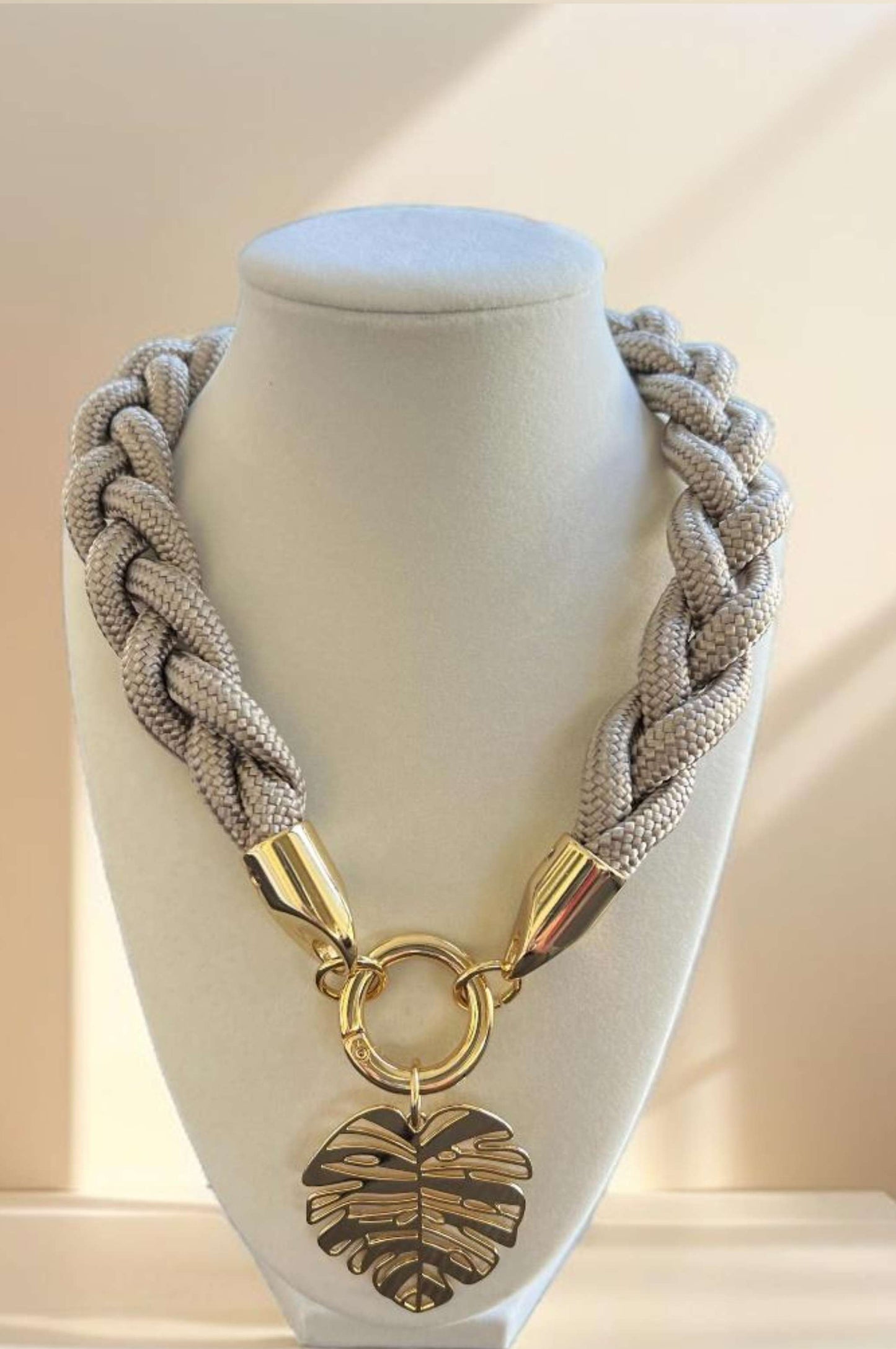 Ipire 3 IN 1 Braided Neckalce - Ecru