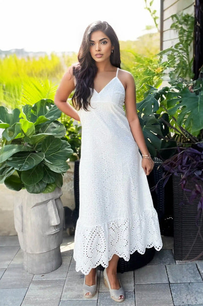 Zinnia Mid-Length Lace Dress White